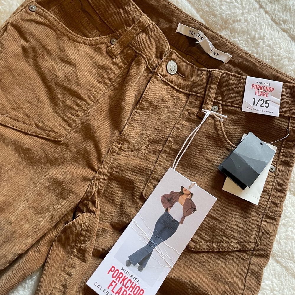 NWT Celebrity Pink tan corduroy, mid rise, flare, pants, size 1 - Picture 5 of 6